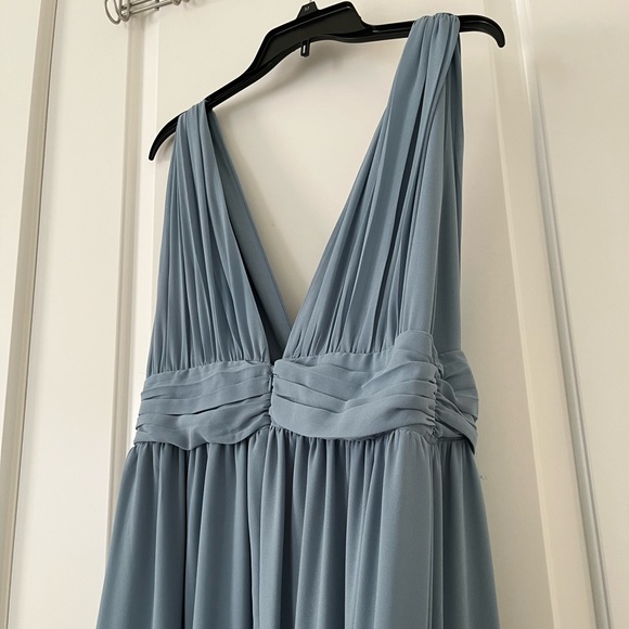 Lulu’s Maxi Dress - Picture 12 of 12